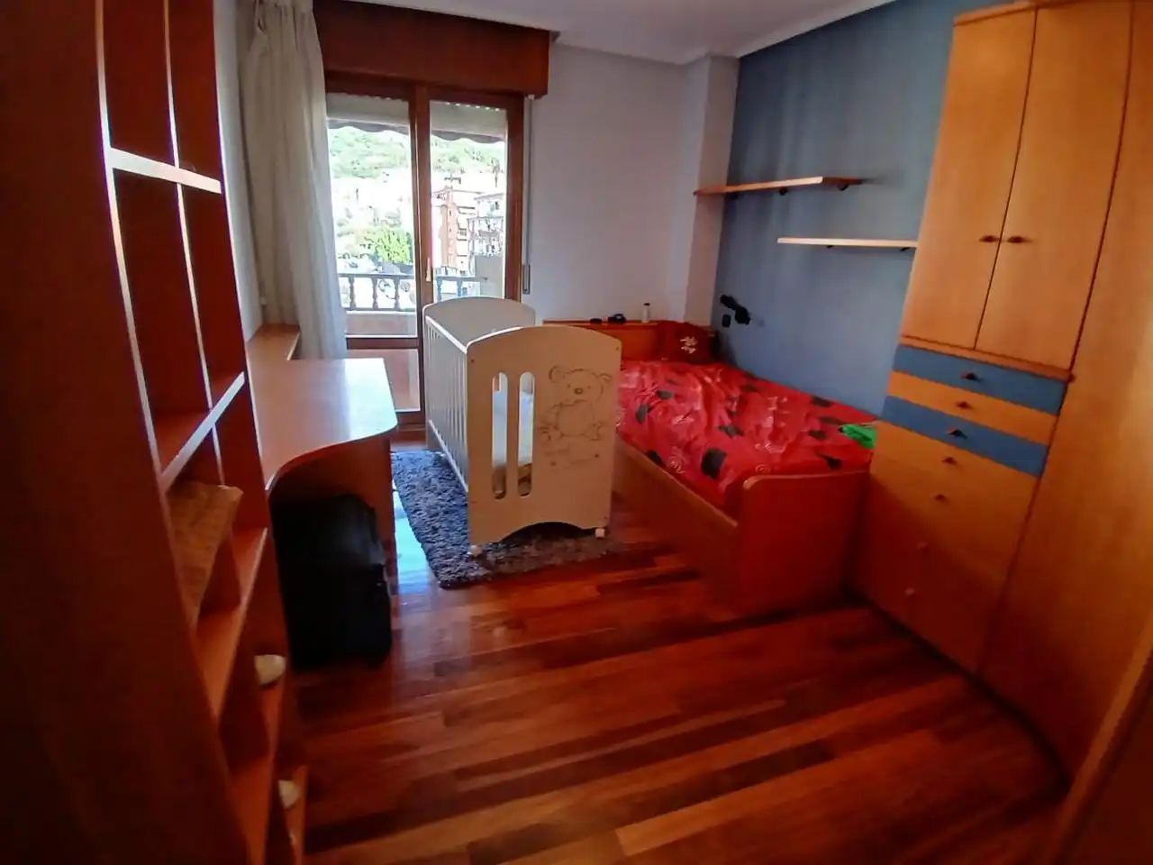Bedroom of Flat for sale in Castro-Urdiales  with Heating, Parquet flooring and Terrace