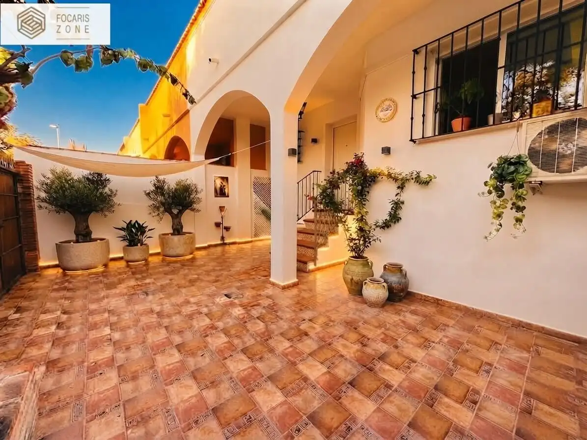 Terrassa de Casa adosada en venda en Málaga amb Aire condicionat, Calefacció i Terrassa