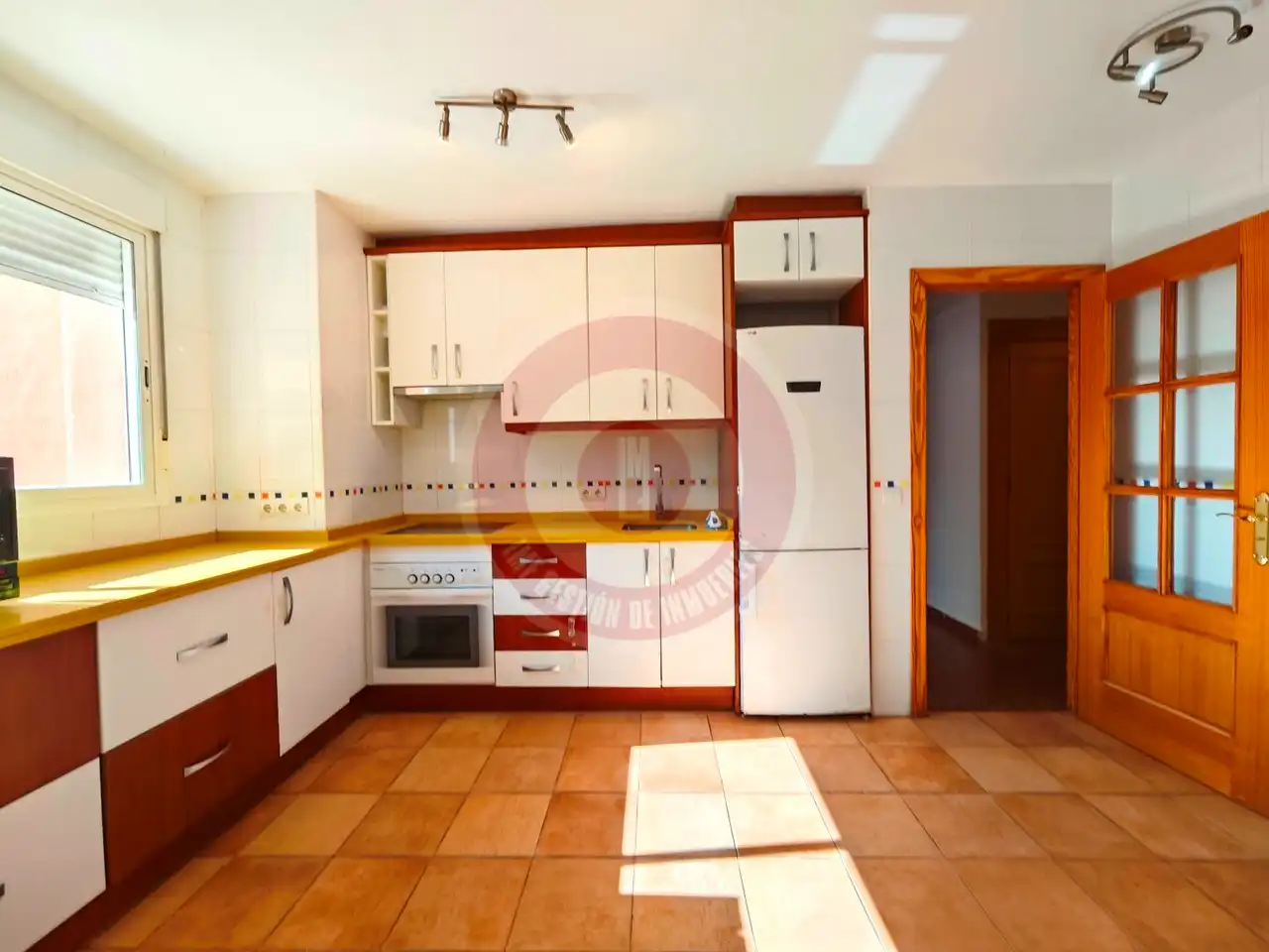 Küche von Wohnung zum Verkauf in Málaga mit Klimaanlage, Terrasse und Alarm