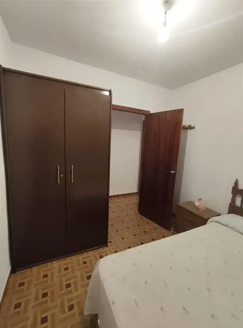 Dormitori de Planta baixa en venda en Galisteo amb Traster, Moblat i Rentadora