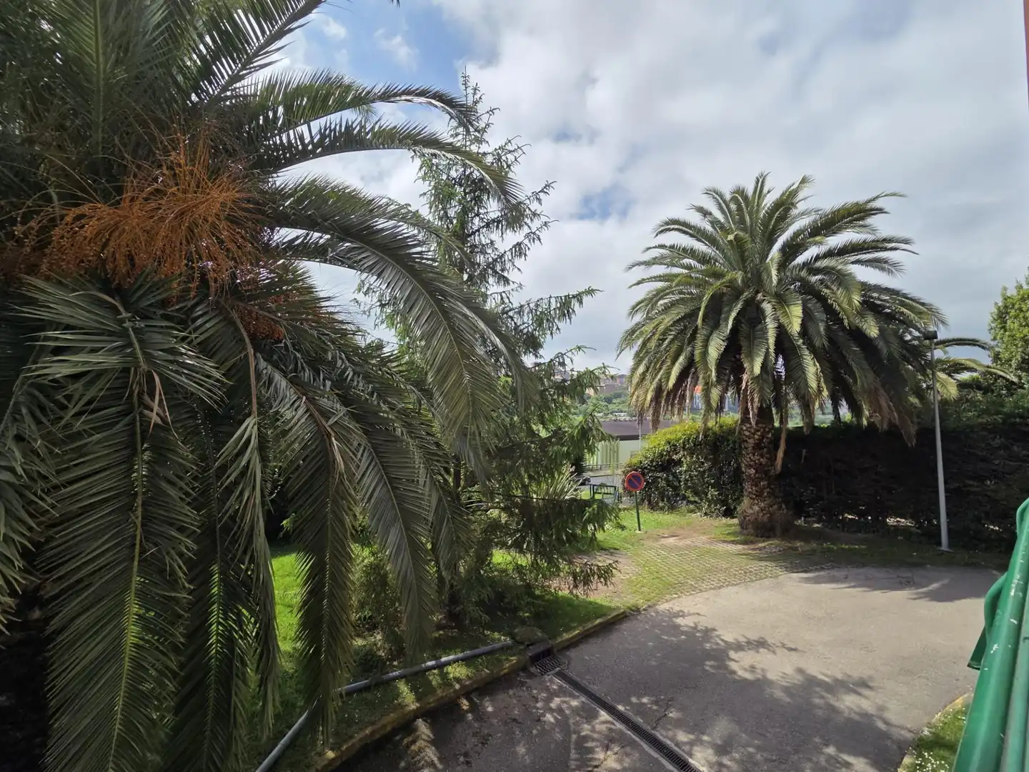 Garten von Dachboden zur Miete in Santander mit Heizung, Privatgarten und Parkett