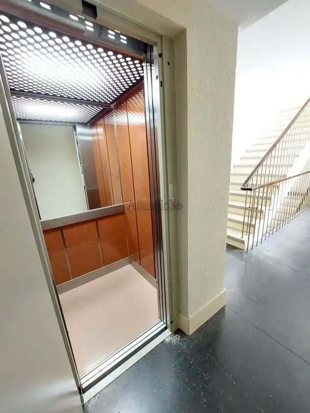 Piso en venta en Oviedo  con Calefacción