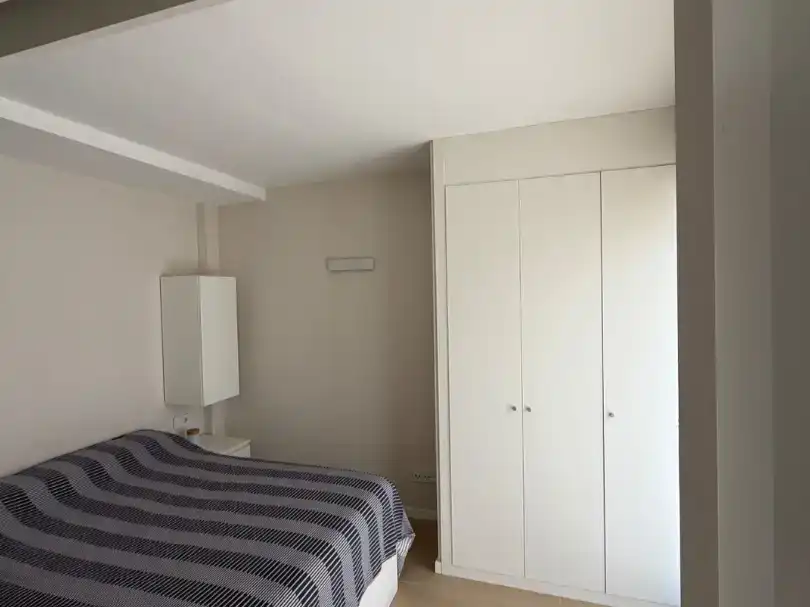 Dormitori de Pis en venda en Molins de Rei amb Aire condicionat, Terrassa i Piscina