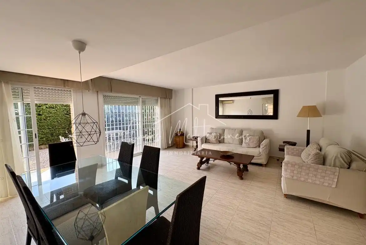 Casa aparellada amb terrassa en venda a Carrer Artur Martorell, imagen 8