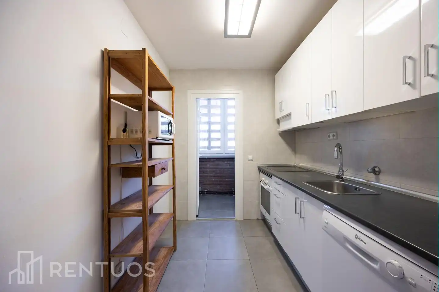 Kitchen of Flat for rent in Majadahonda  with Air Conditioner, Heating and Parquet flooring