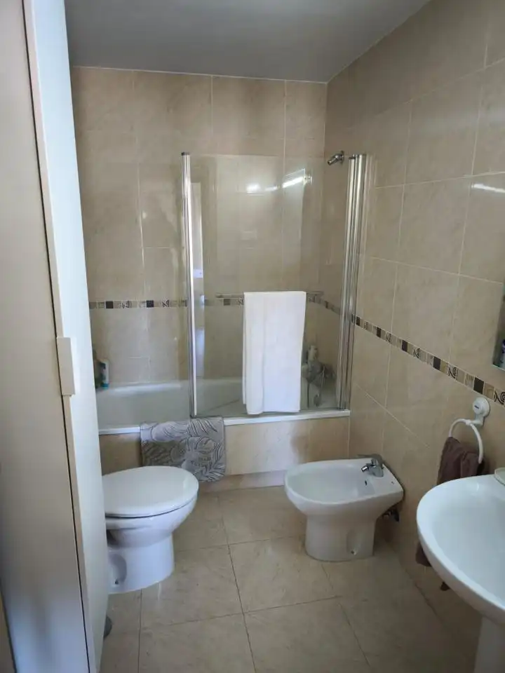 Bathroom of Flat for sale in Tarancón  with Heating, Storage room and Furnished