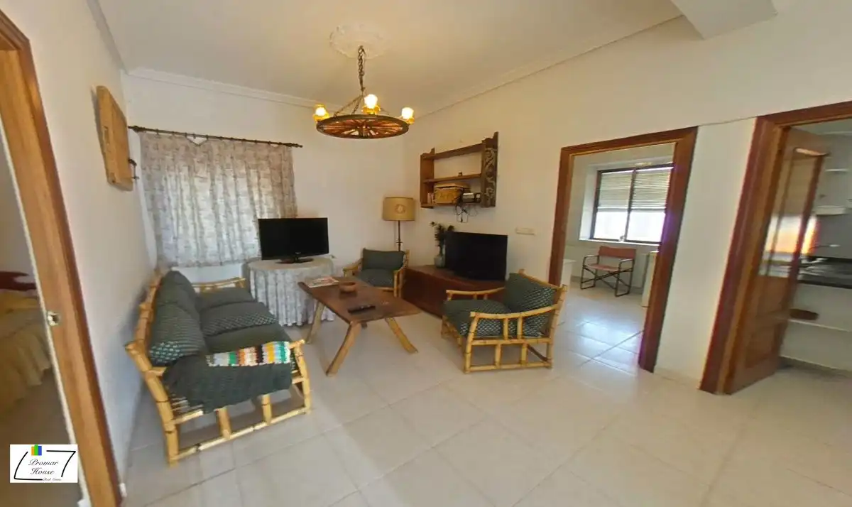 Sala de estar de Casa o chalet en venta en Muñogrande con Calefacción, Jardín privado y Trastero