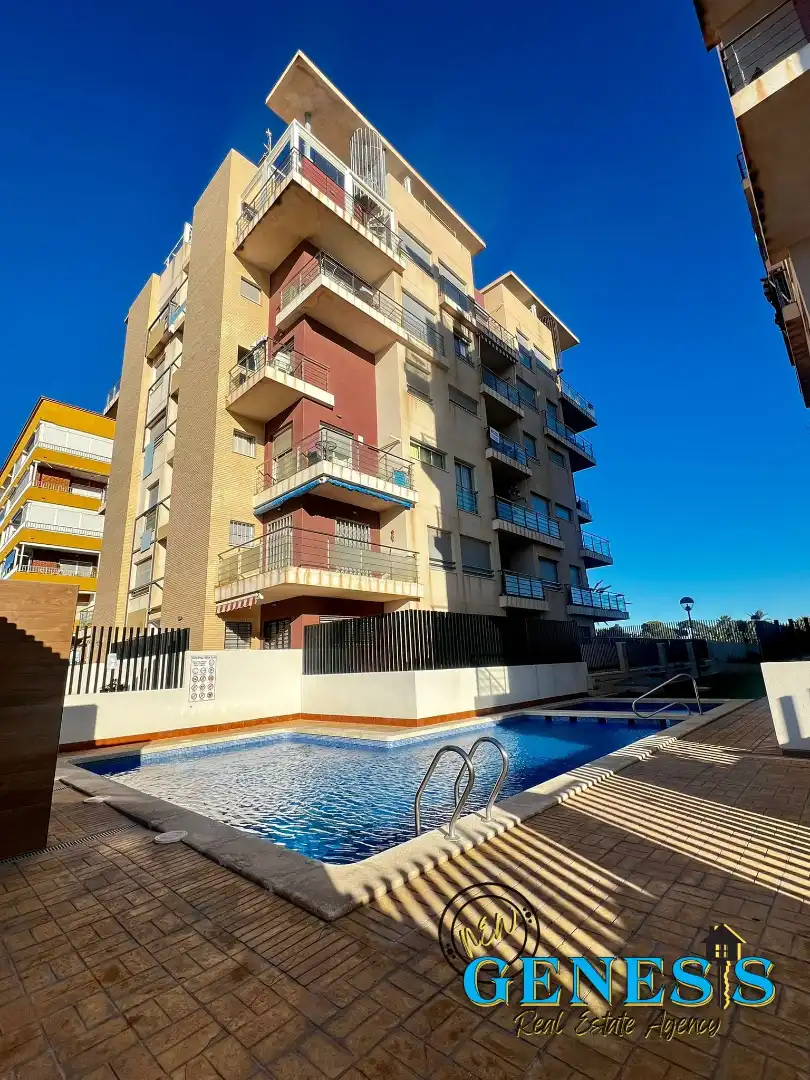 Piscina de Apartament en venda en Orihuela amb Aire condicionat, Terrassa i Traster
