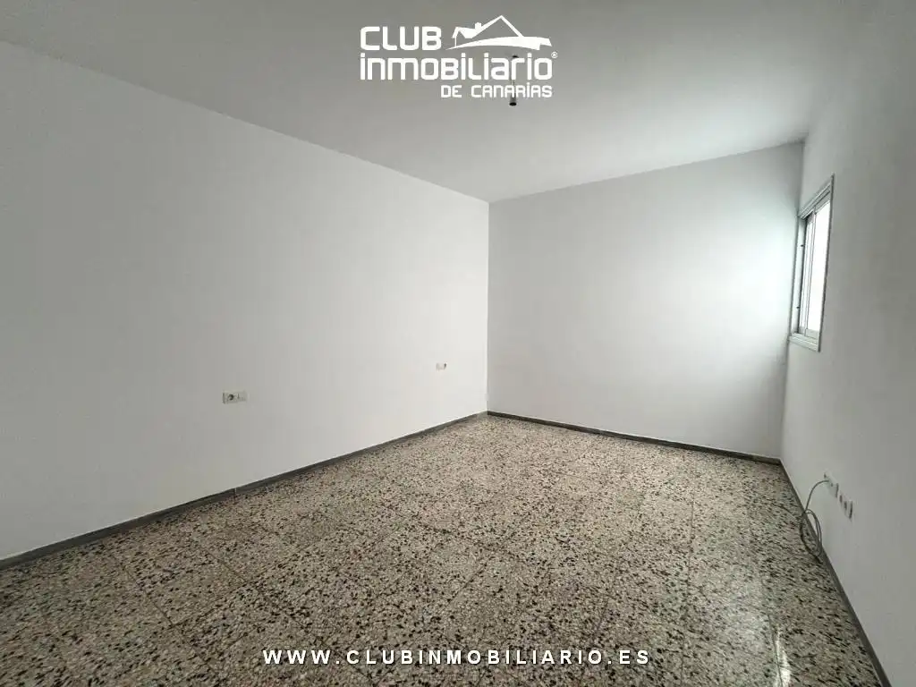 Flat for rent in Carretera General del sur, Tincer