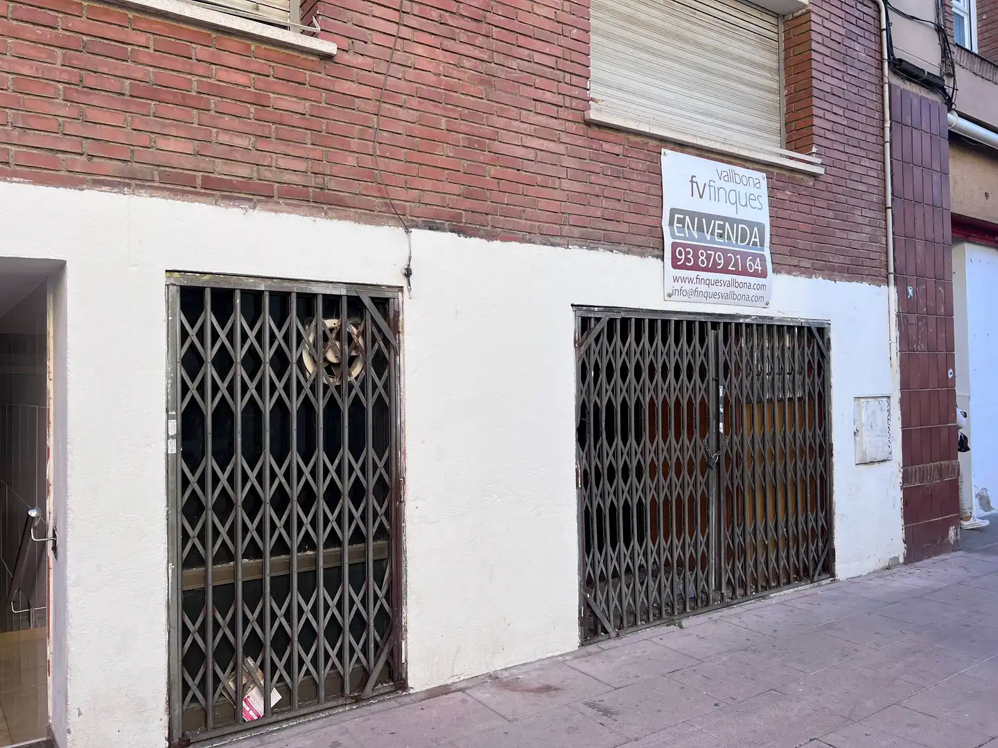 Exterior view of Commercial properties for sale in Montmeló