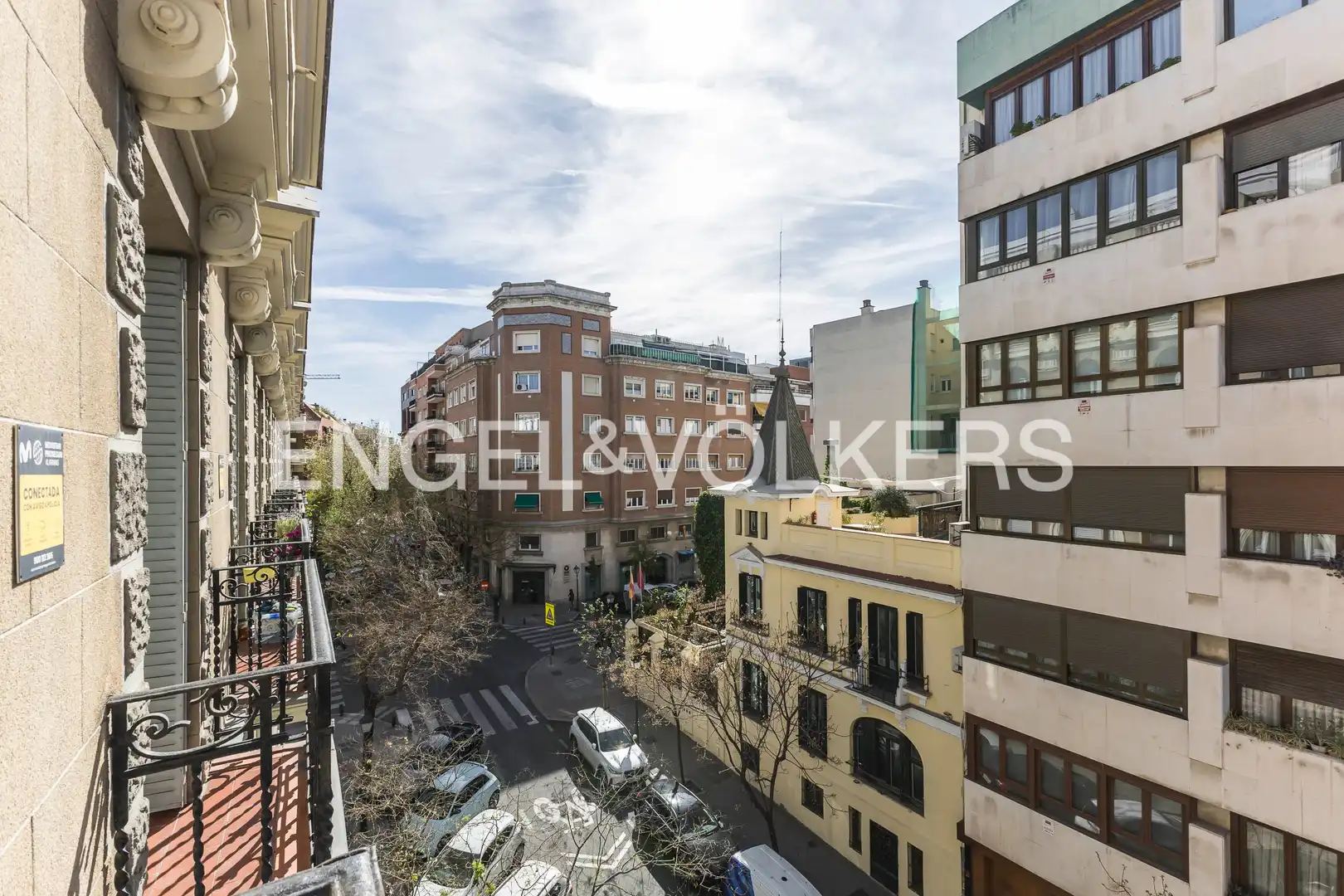 Exterior view of Flat for sale in Madrid  with Air Conditioner, Heating and Balcony