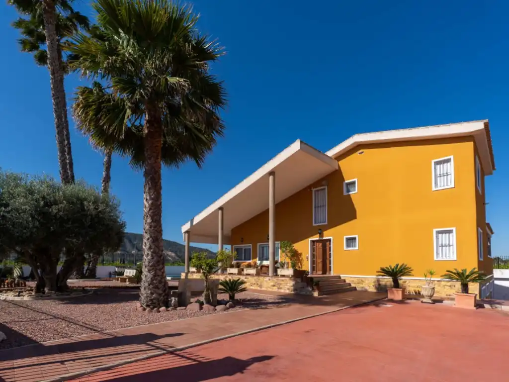 Casa o xalet en venda a Calle Cmo Fabregat, Desamparados - Hurchillo - Torremendo