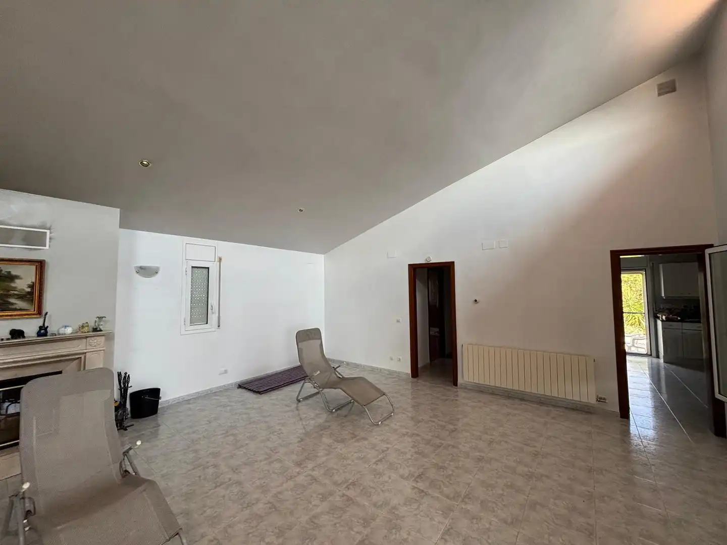 Sala de estar de Finca rústica en venta en Ginestar con Jardín privado, Trastero y Piscina
