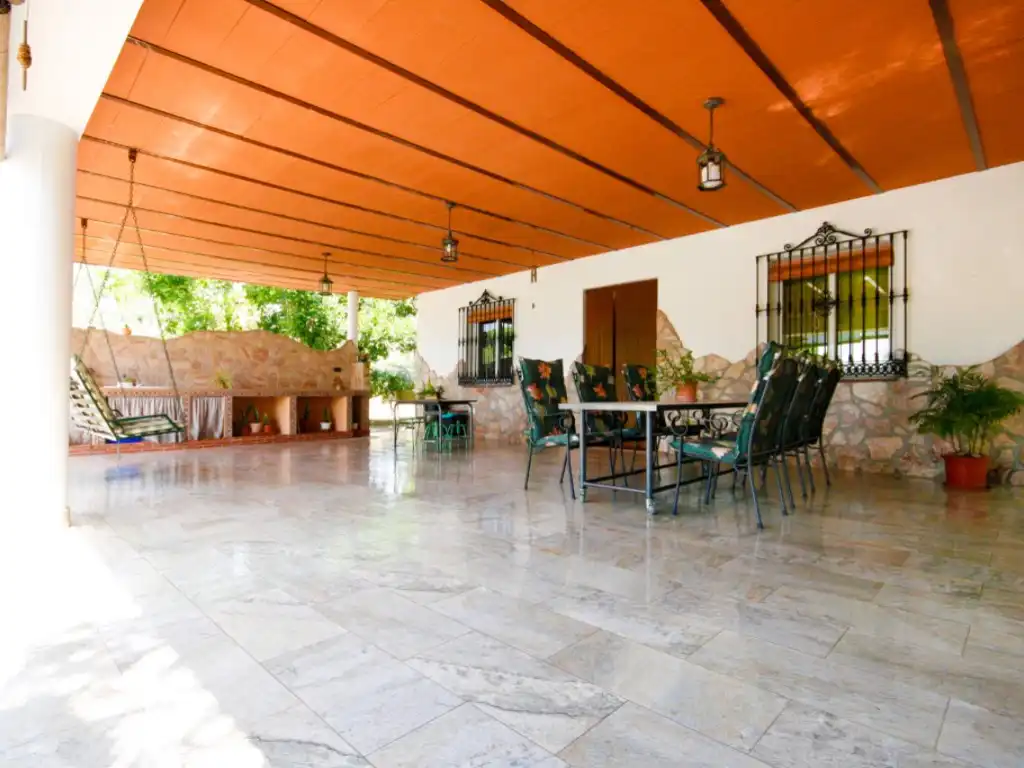 Terraza de Finca rústica de alquiler en Coín