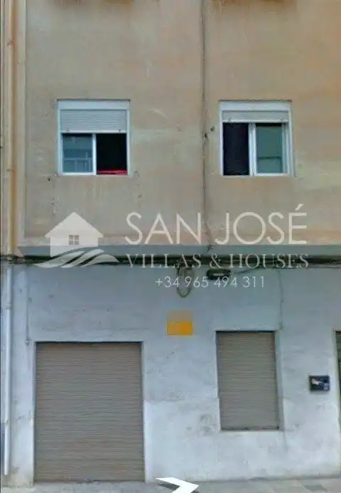 Vista exterior de Local en venta en Elda