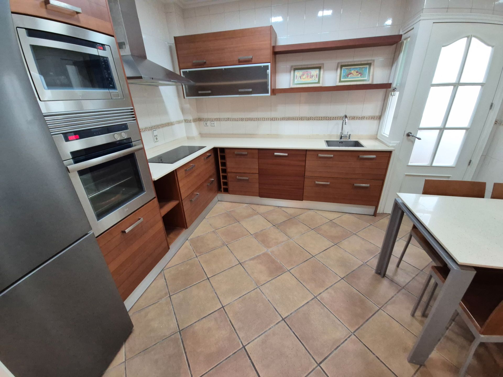 Piso de alquiler en Reina Victoria - Miguel Hernández