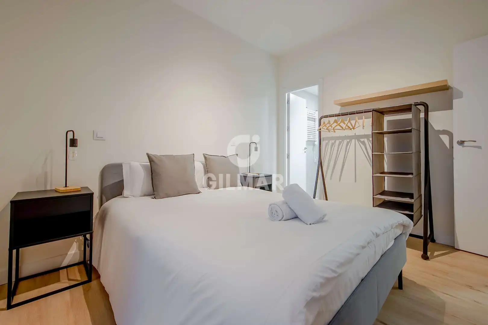 Habitación de Piso en venta en Madrid con Calefacción