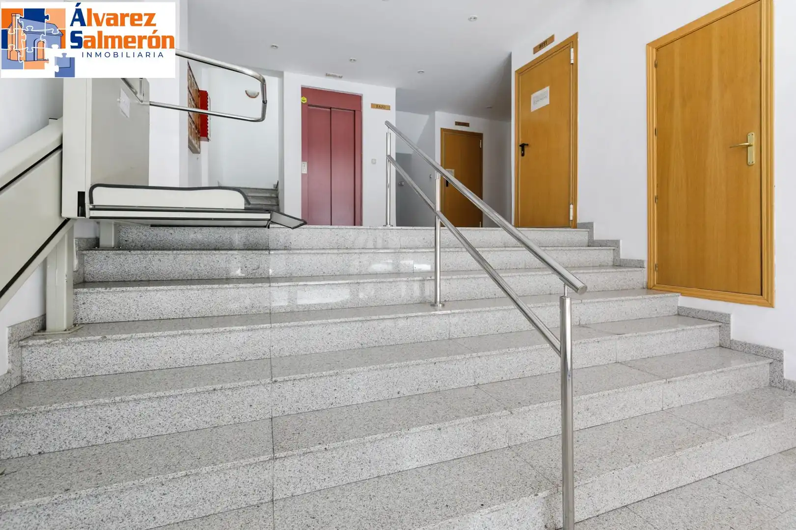 Flat for sale in Armilla  with Air Conditioner, Heating and Storage room