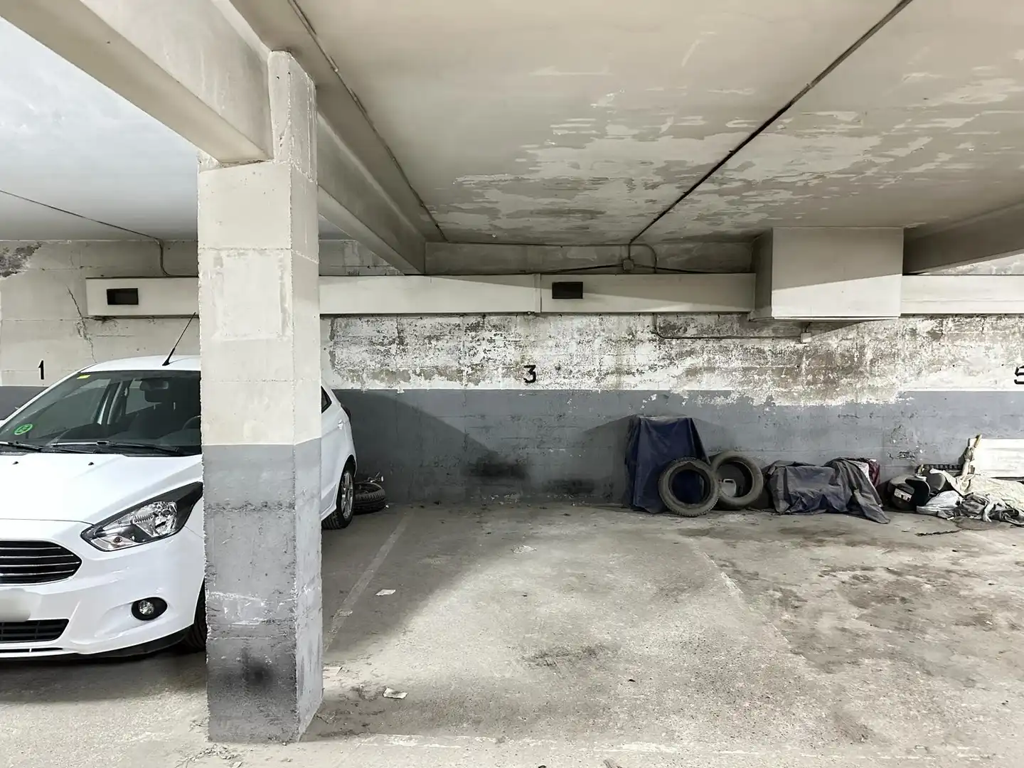 Aparcament de Garatge en venda en Olesa de Montserrat
