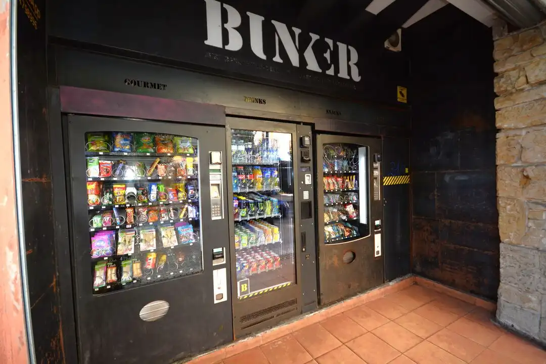 Local en venta en Donostia - San Sebastián  con Amueblado