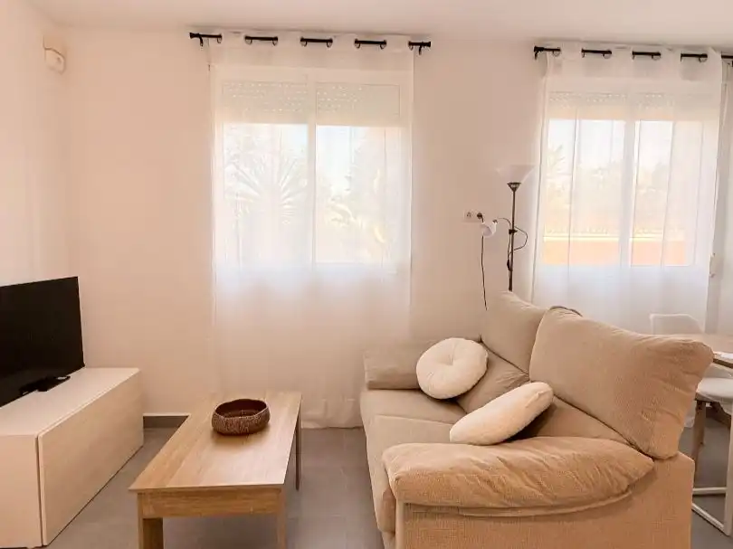 Study for rent in Calle Chumberas, 3, Cerrado de Calderón - Hacienda Paredes