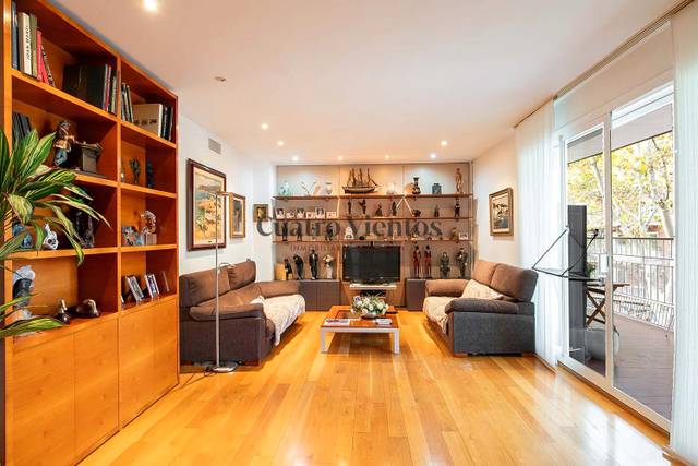 Piso en Venta en Carrer de Modolell en Sant Gervasi- Galvany