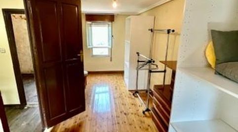 Foto 3 de Casa adosada en venta en Piezas,las, 55, San Pedro - Siana, Mieres (Asturias)