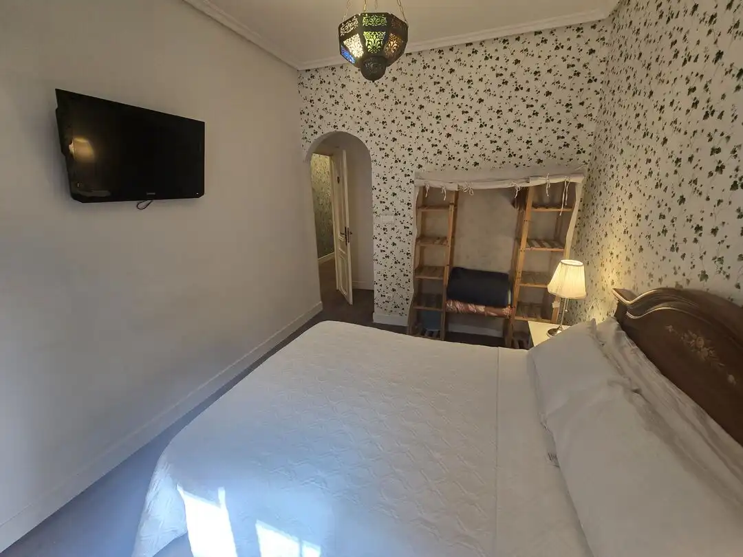 Bedroom of Flat for rent in Donostia - San Sebastián   with Heating and Balcony