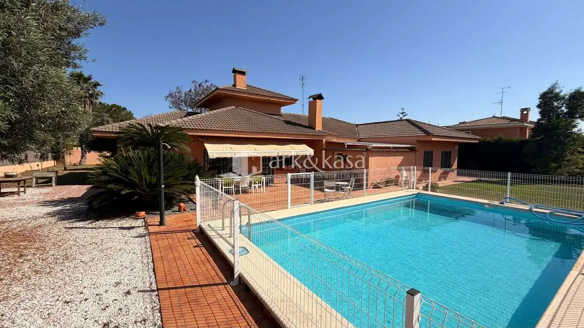 Villa con terrazza in vendita a Rascanya, imagen 2