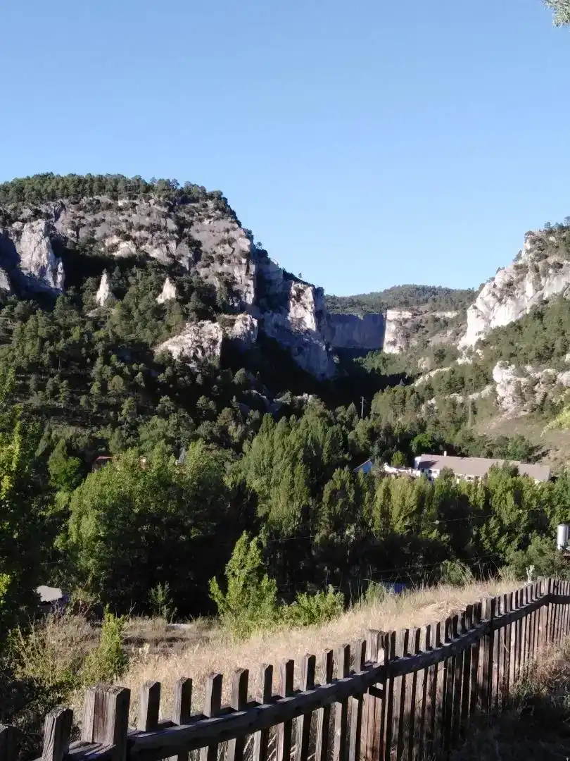 Vista exterior de Piso en venta en Cañizares con Trastero, Amueblado y Horno