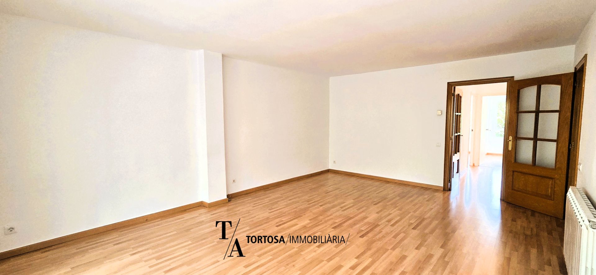 Bedroom of Flat for sale in Sant Cugat del Vallès  with Balcony