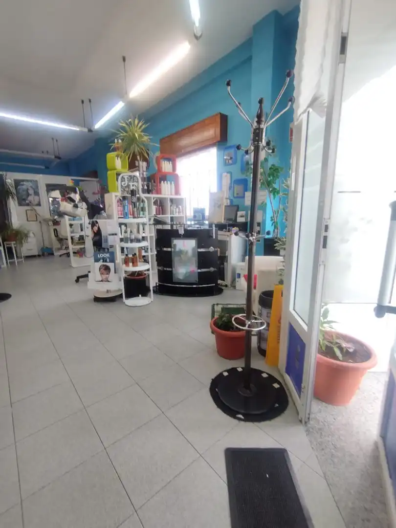Business premises to rent in A Malata - Catabois - Ciudad Jardín, imagen 3