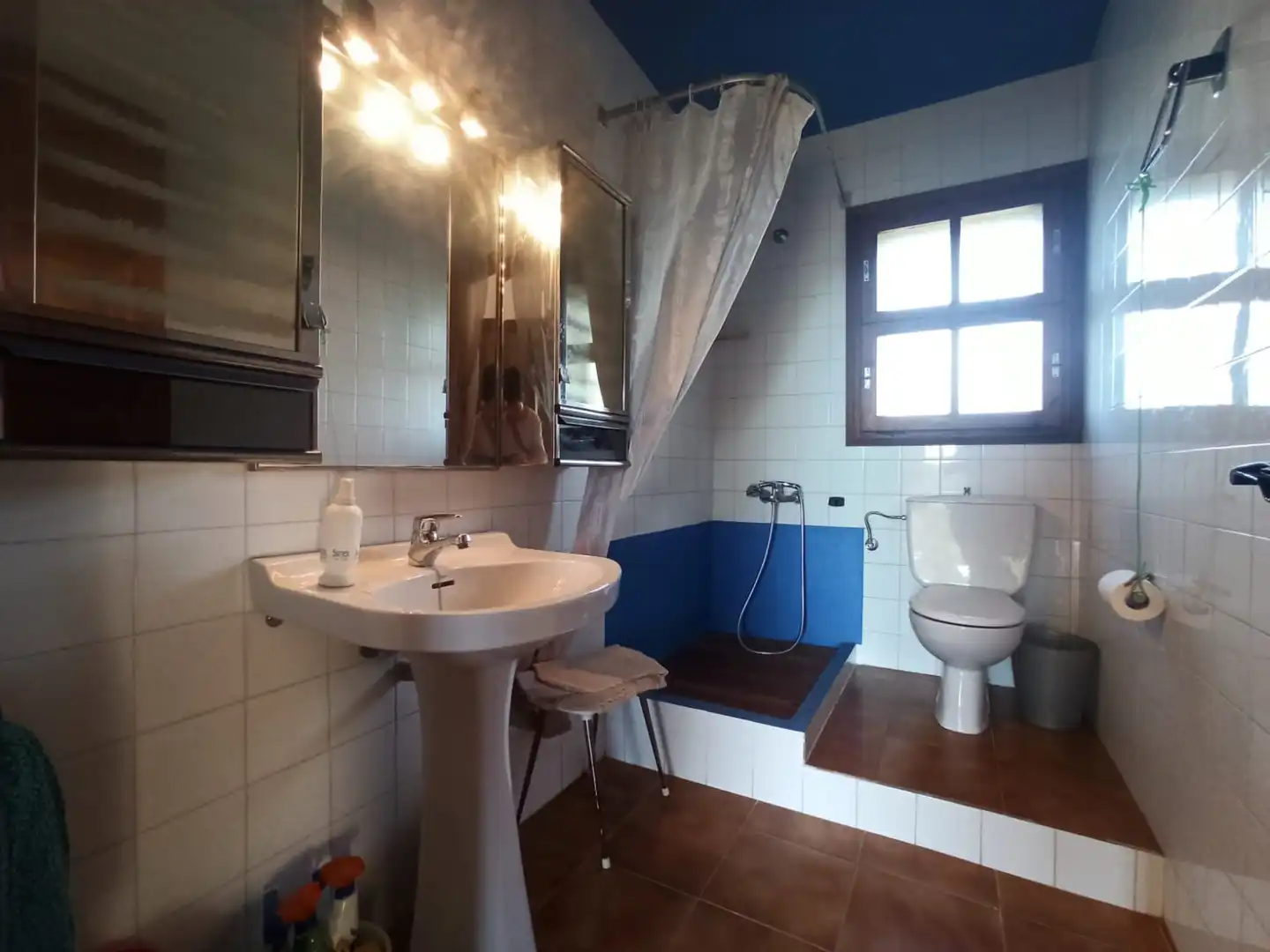 Baño de Finca rústica en venta en Vilopriu con Jardín privado, Terraza y Amueblado