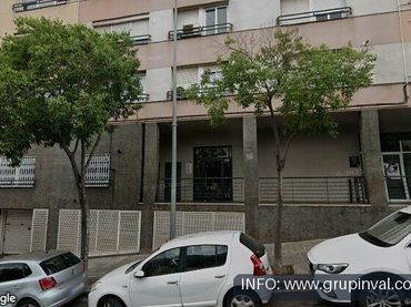 Piso en venta en Avenida Caritg 64