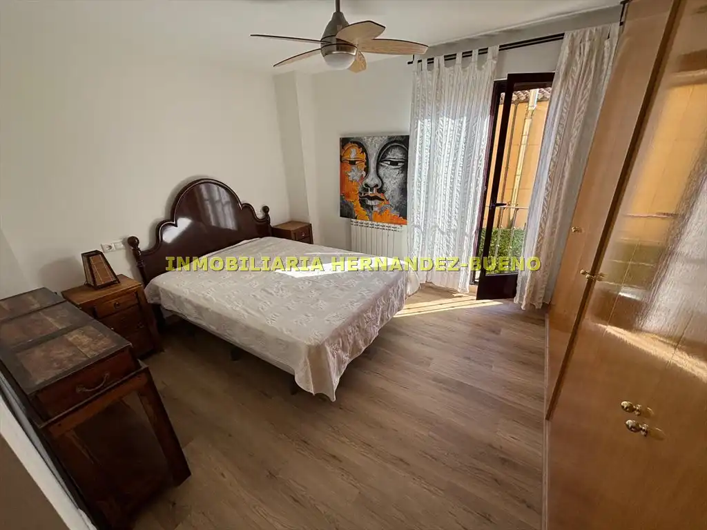 Bedroom of Flat for rent in Salamanca  with Heating, Furnished and Balcony