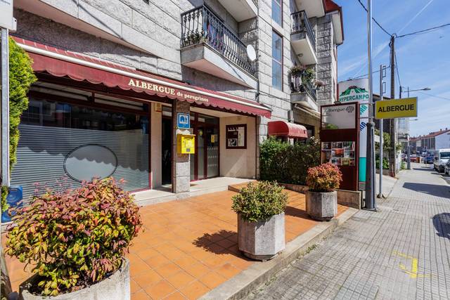 Local comercial en Venta en O Pino