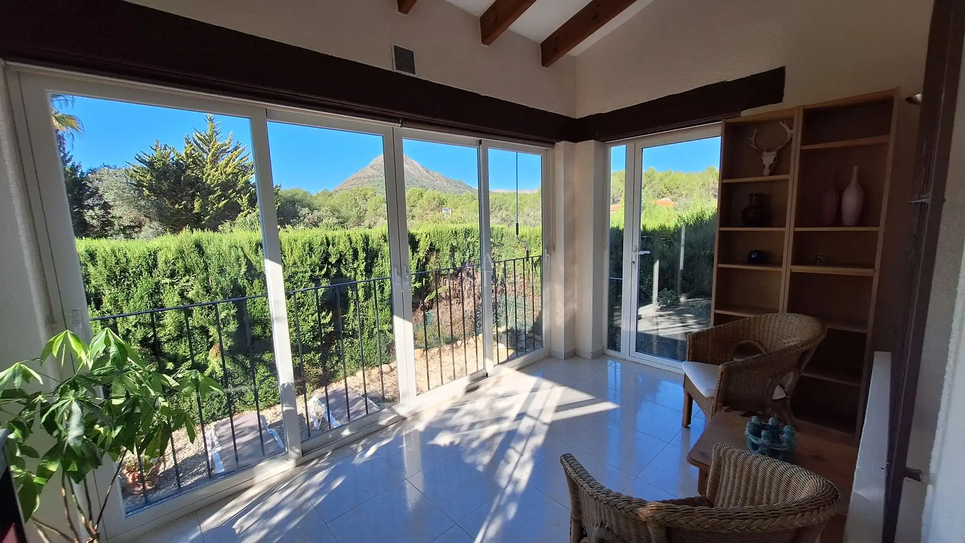 Casa con piscina in vendita a Urbinisation Puerta Del Valle, imagen 13
