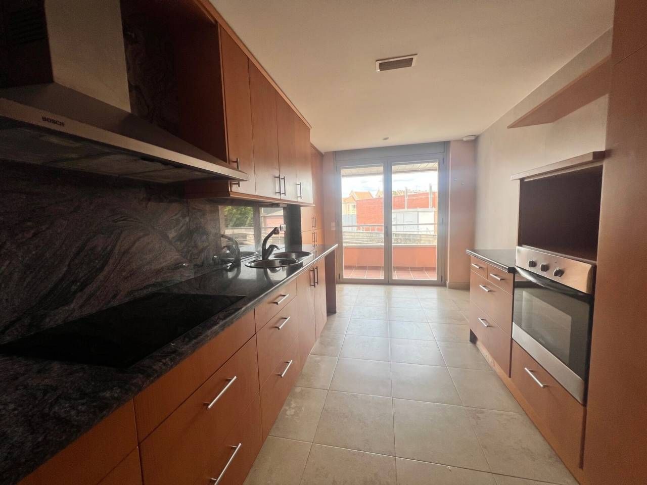 Kitchen of Flat for sale in Manresa  with Heating, Parquet flooring and Storage room