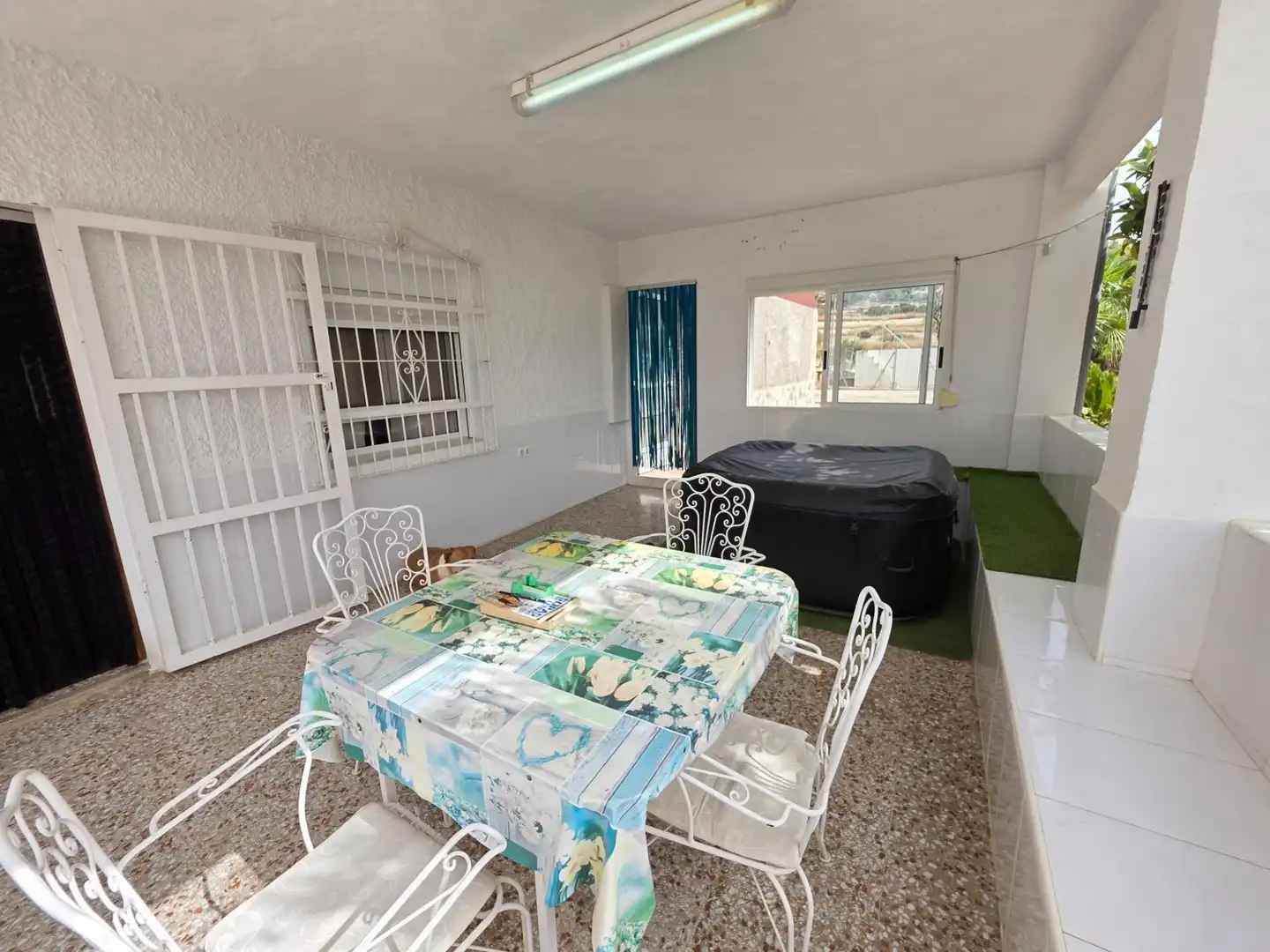 Chalet con piscina en venta en Aigües, imagen 2