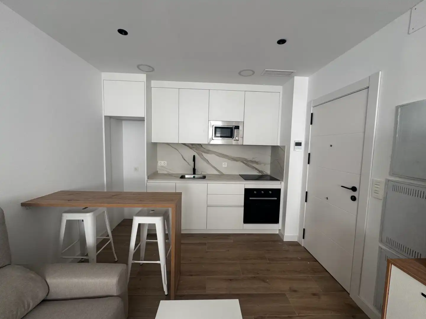 Küche von Wohnung zur Miete in Maracena mit Klimaanlage, Parkett und Möbliert