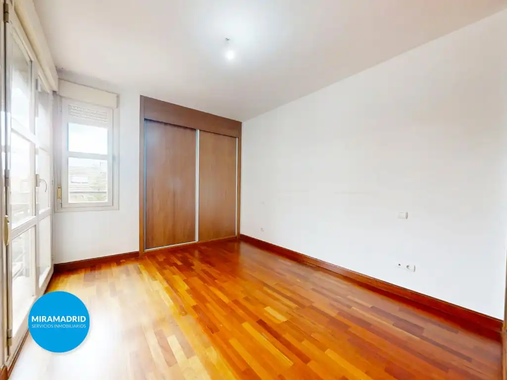 Habitación de Casa o chalet en venta en Paracuellos de Jarama con Piscina