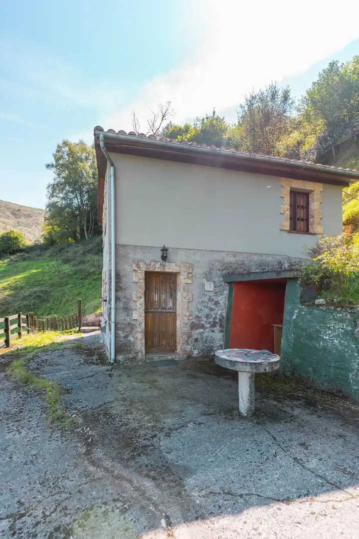 Exterior view of Houses for sale in Bimenes  with Heating, Private garden and Terrace