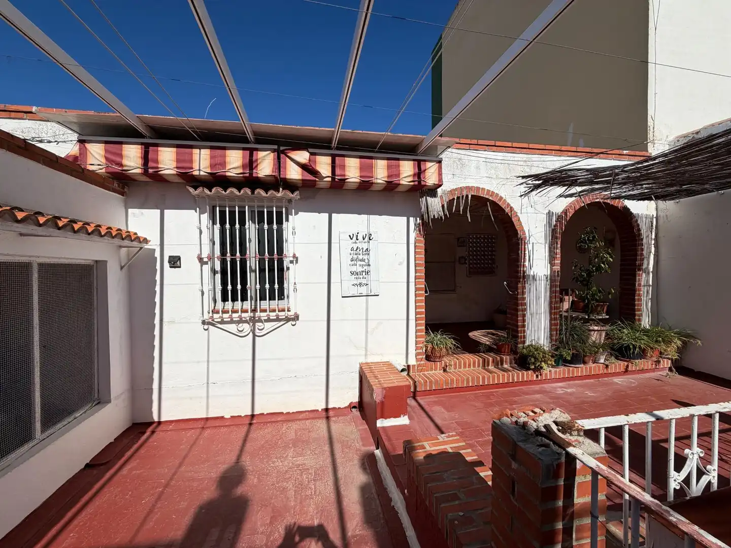 Vista exterior de Casa o xalet en venda en San Fernando amb Terrassa i Traster