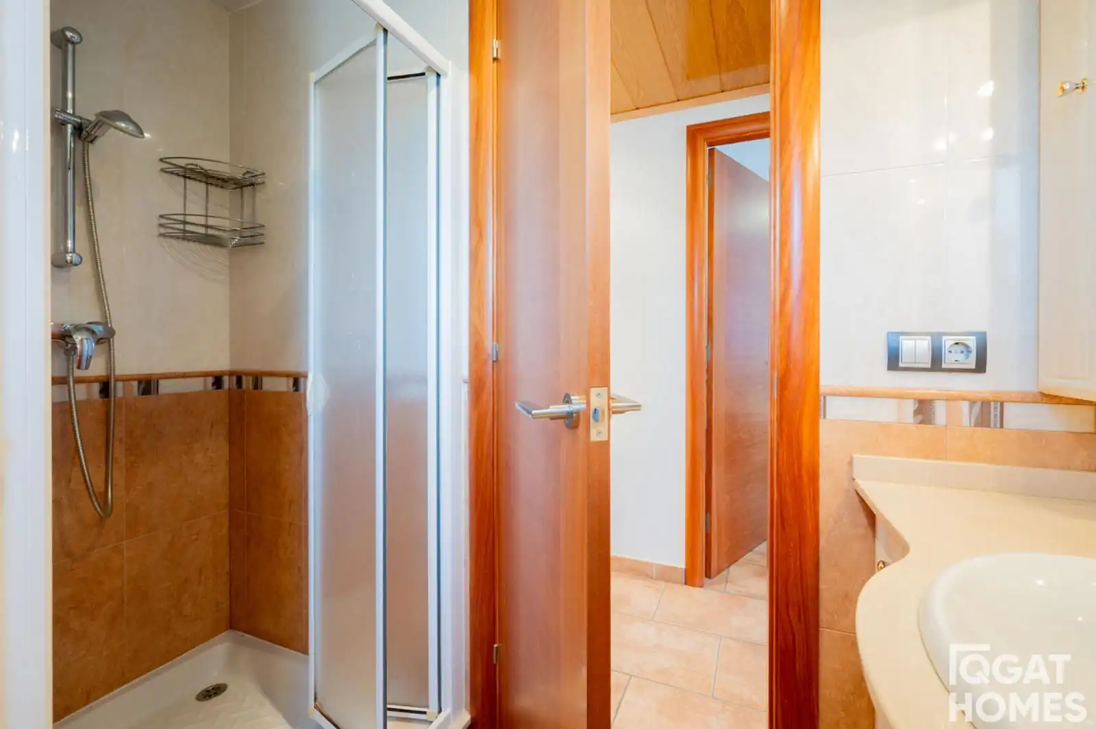 Bathroom of Houses for sale in Sant Cugat del Vallès  with Air Conditioner, Heating and Terrace
