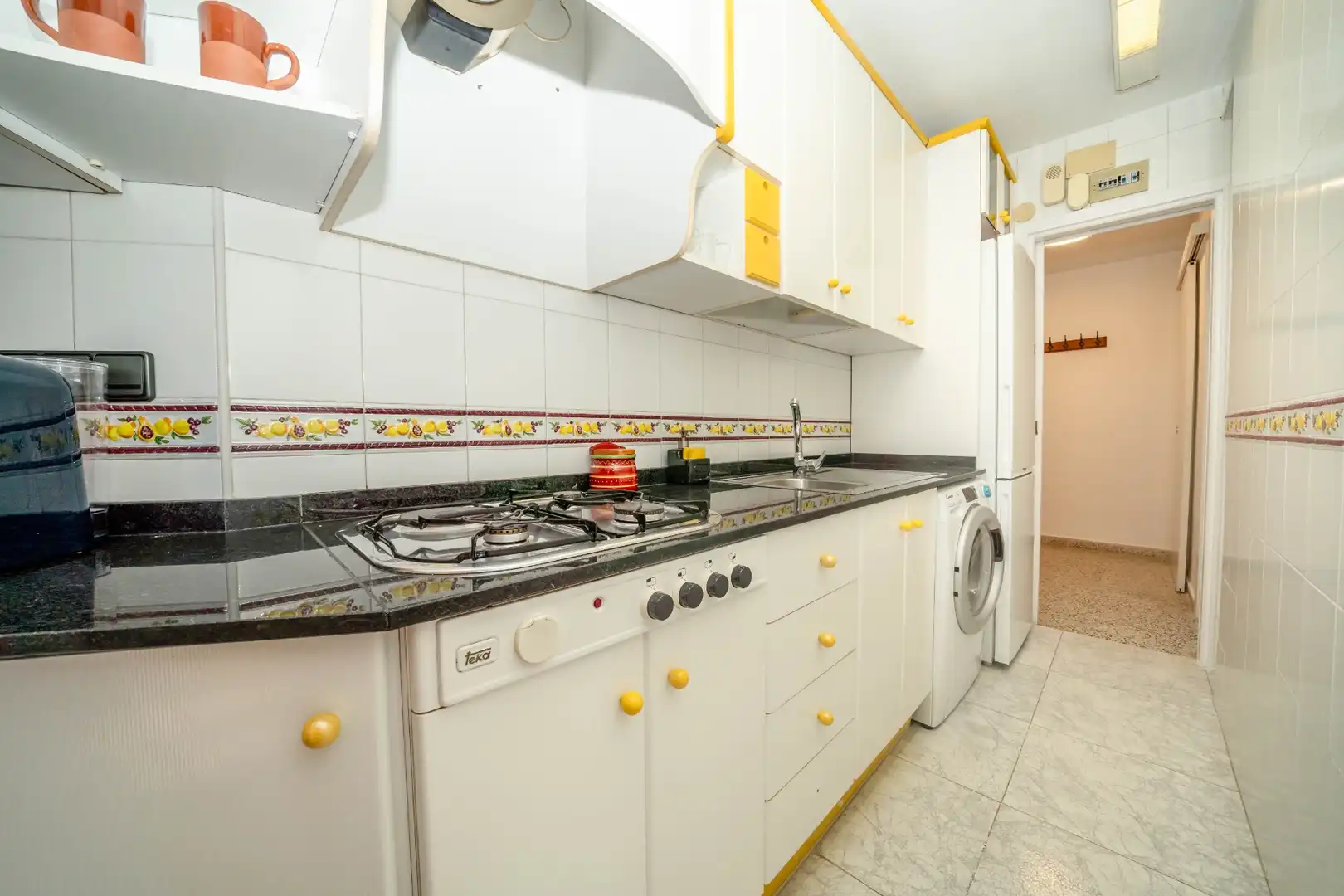 Kitchen of Apartments for rent in Orihuela  with Furnished, Washing machine and Microwave