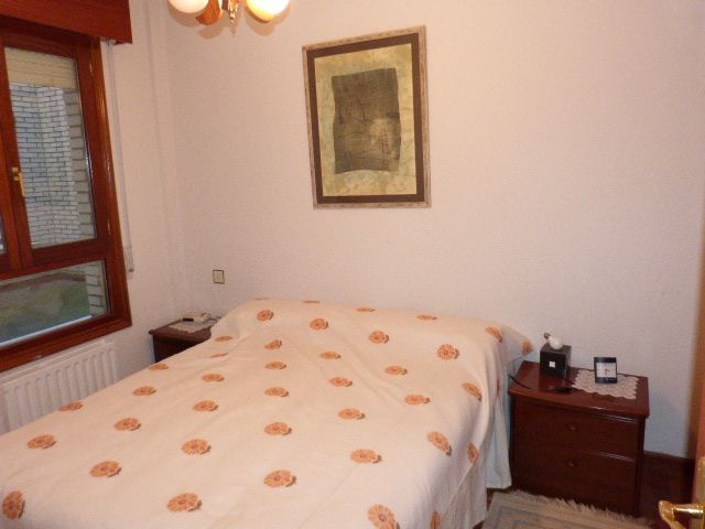 Bedroom of Flat for sale in Villarcayo de Merindad de Castilla la Vieja  with Heating, Terrace and Furnished