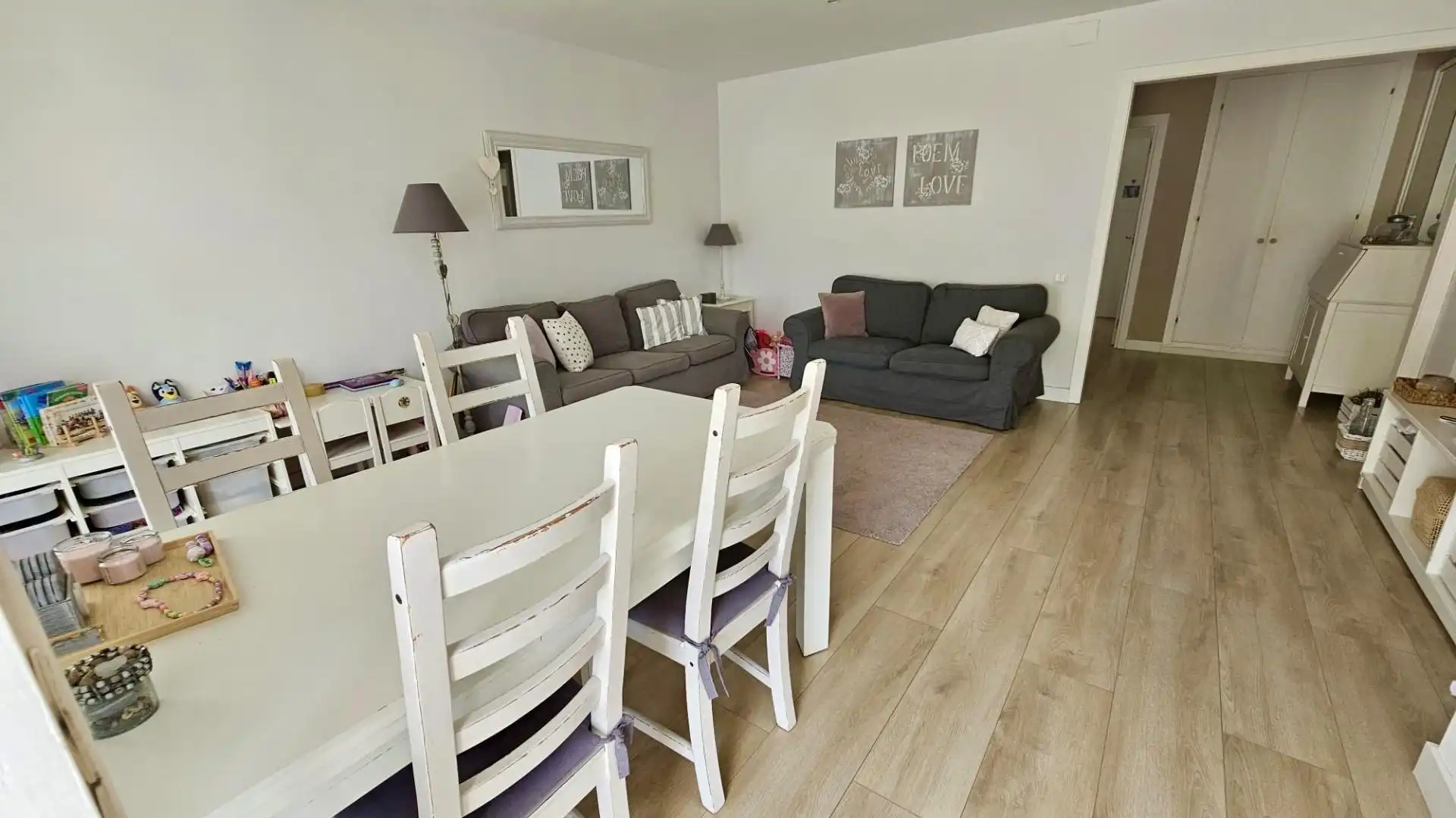 Sala de estar de Casa o chalet en venta en Calella con Aire acondicionado, Calefacción y Jardín privado