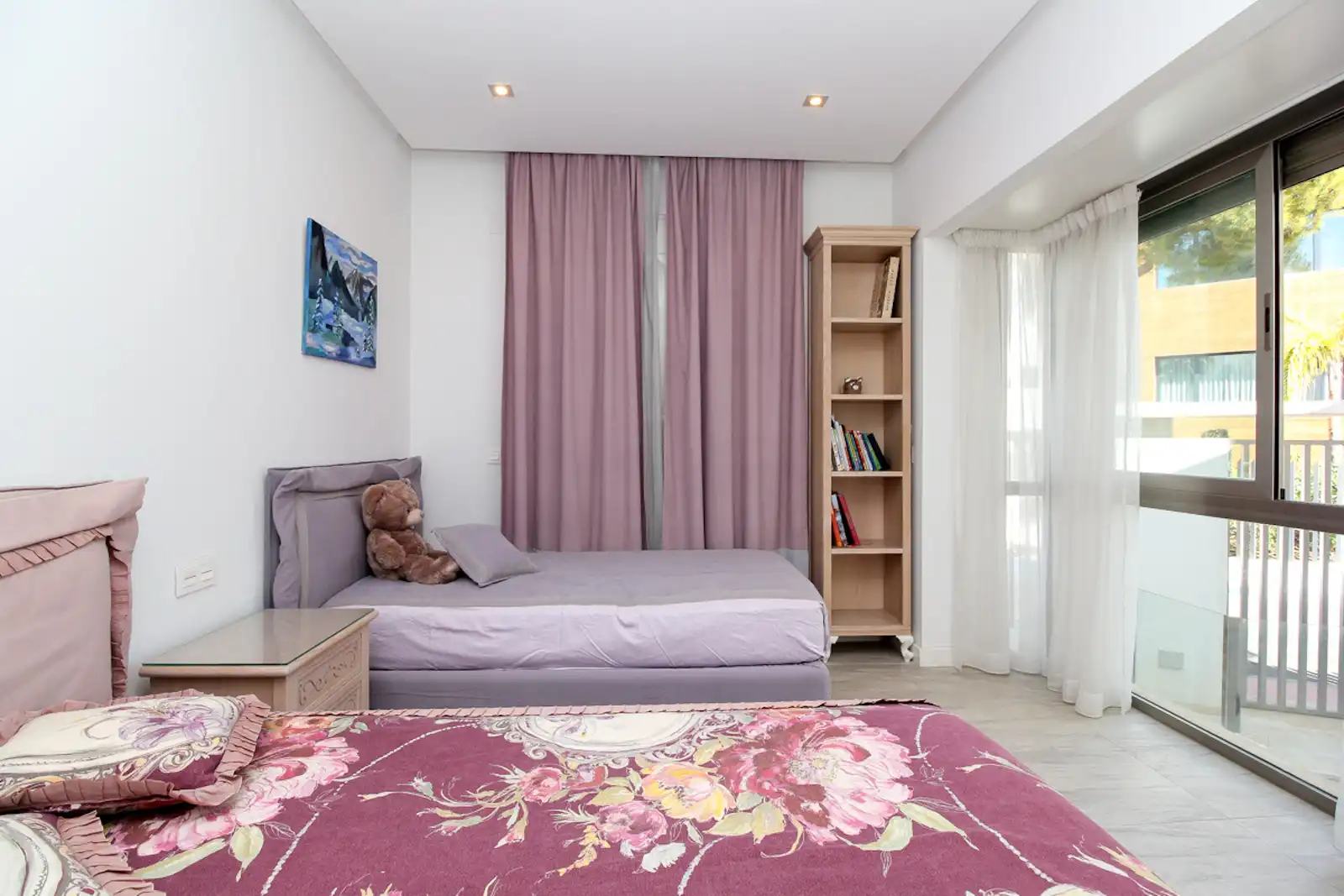Habitación de Casa adosada de alquiler en Marbella con Aire acondicionado, Calefacción y Jardín privado