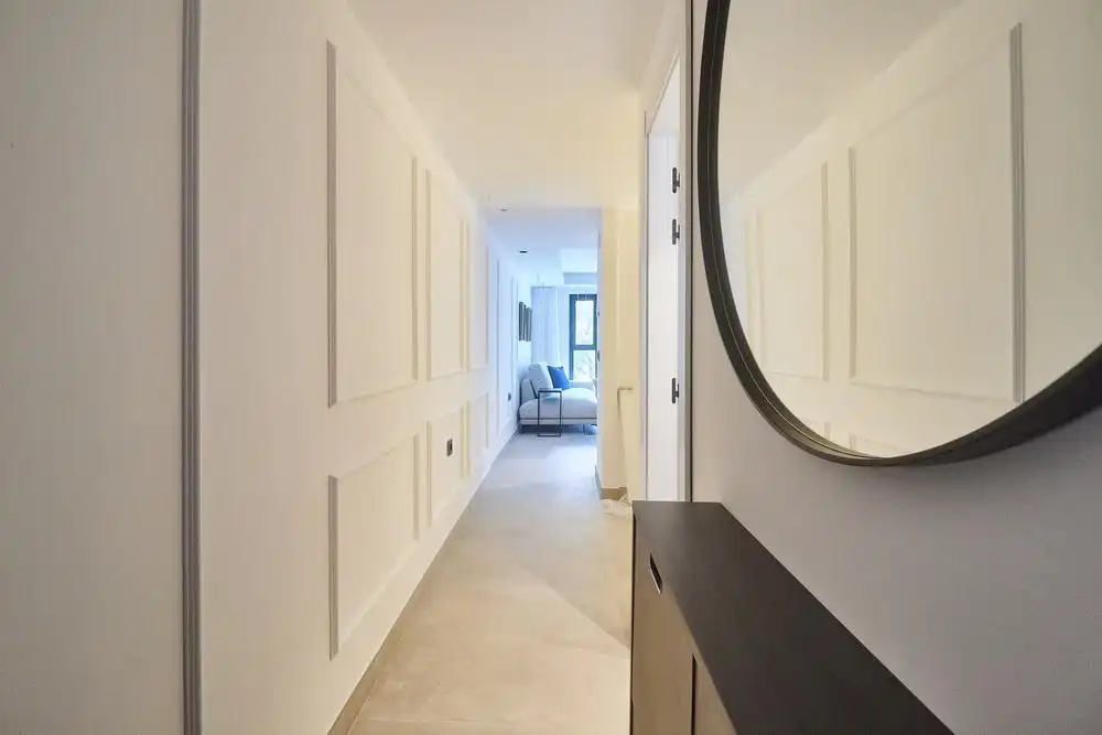 Apartamento con terraza en venta en Puerto Deportivo, imagen 4
