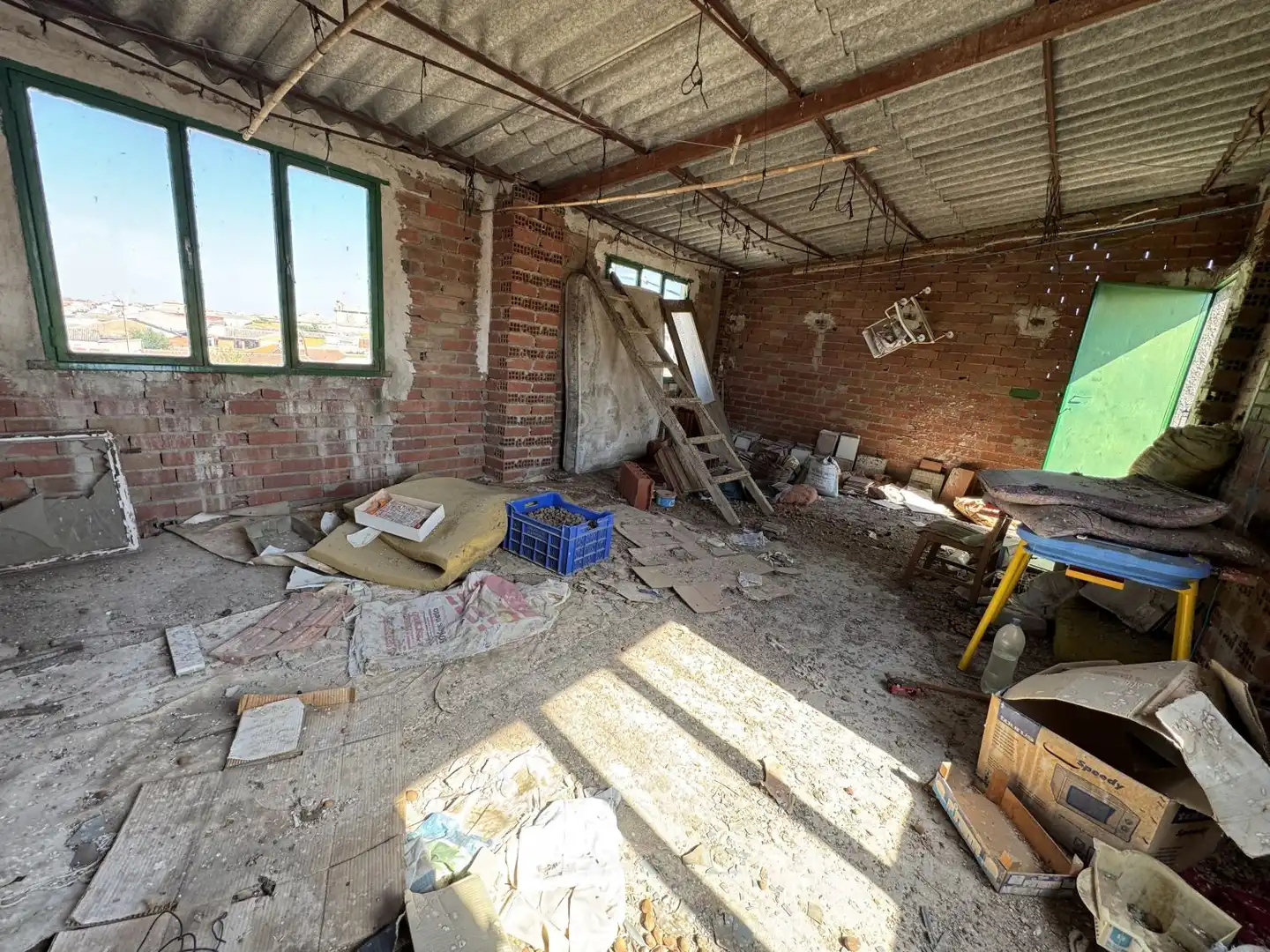 Houses for sale in La Puebla de Montalbán  with Heating